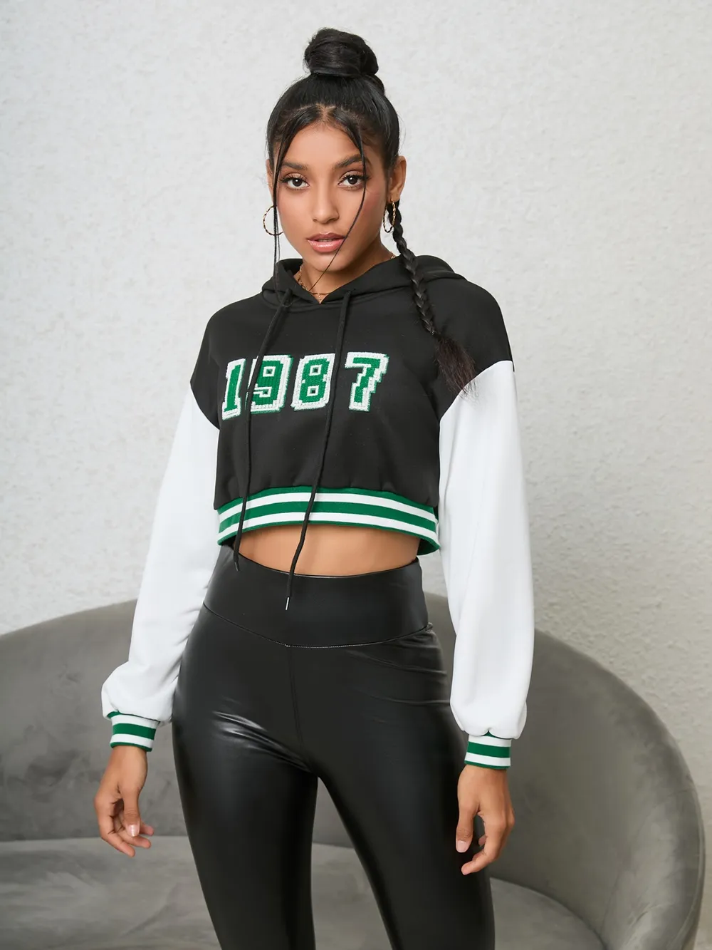1987 Graphic Cropped Hoodie, image 2