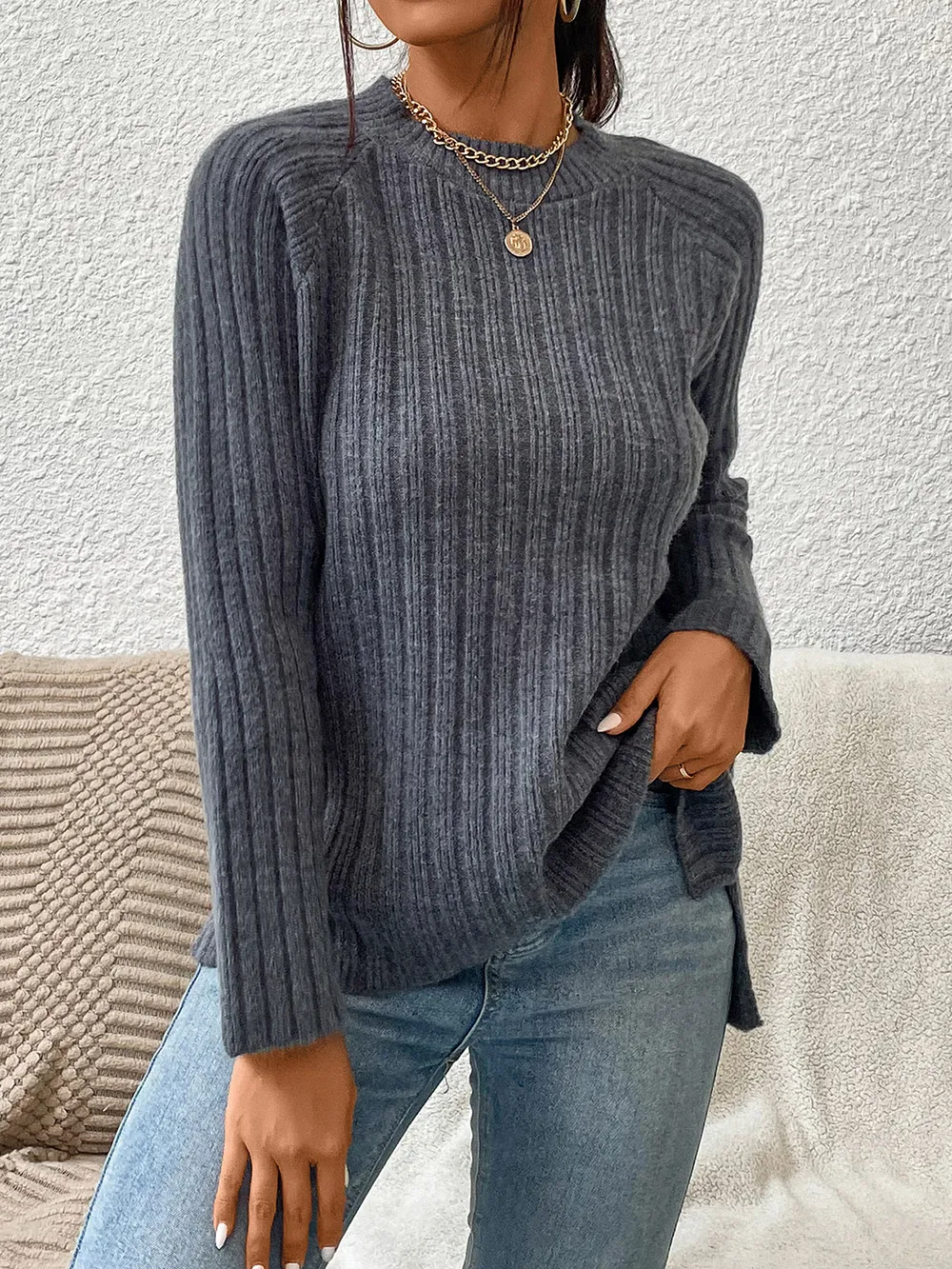 Round Neck Ribbed Raglan Sleeve Sweater, image 2