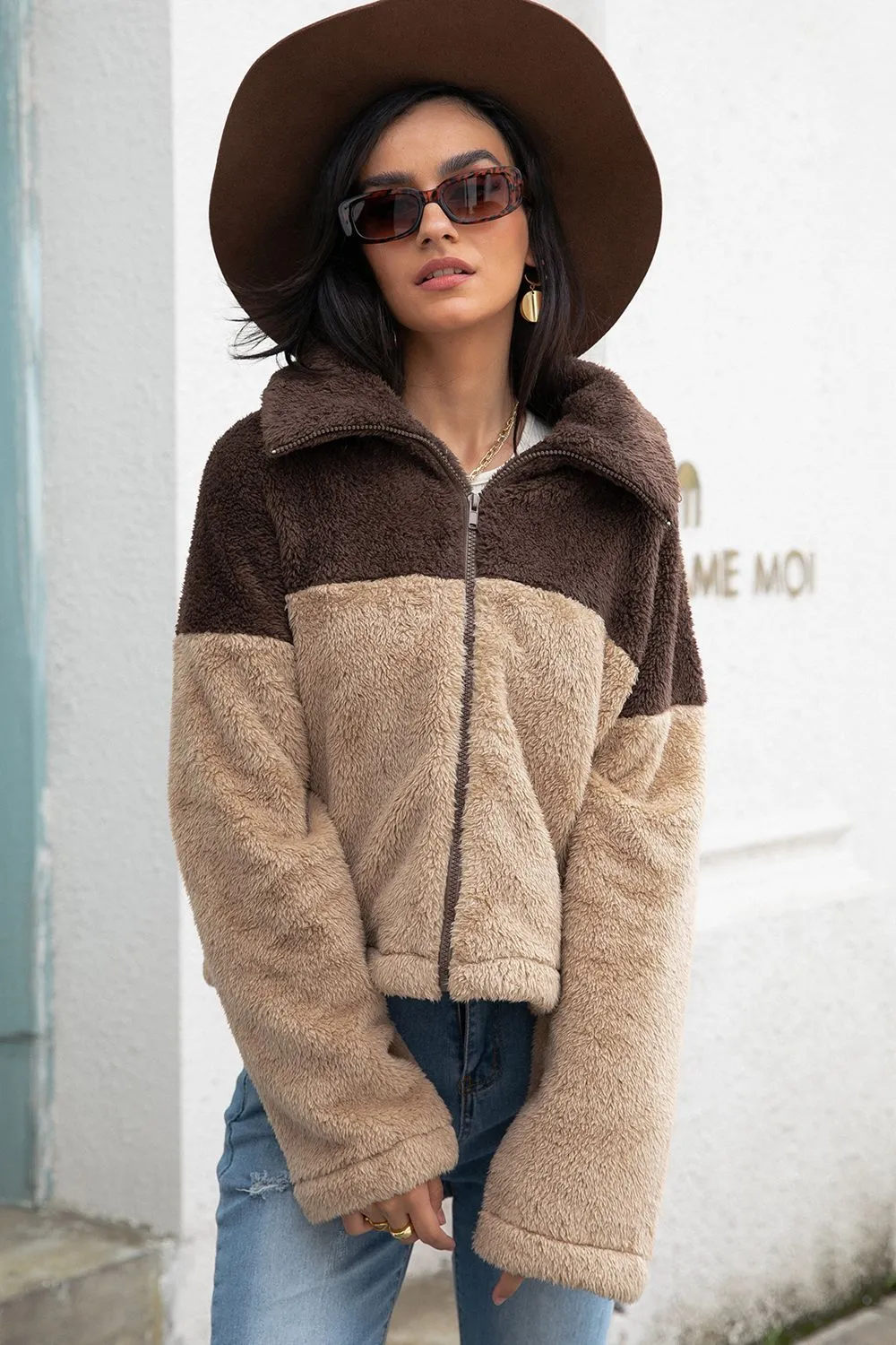 Two-Tone Collared Neck Fuzzy Jacket, image 3