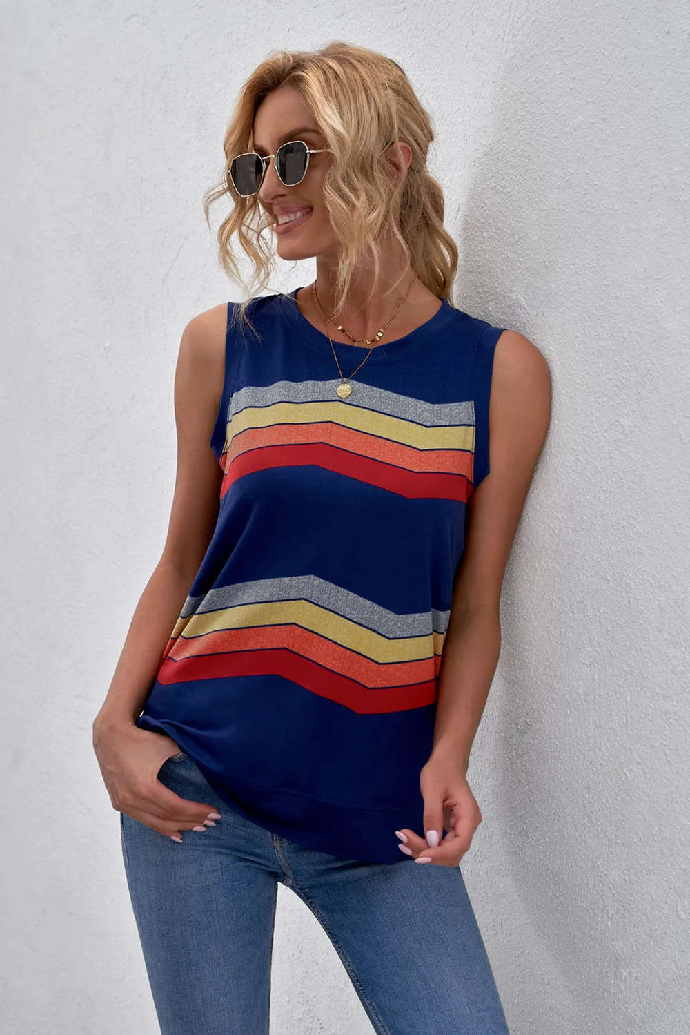 Printed Side Slit Round Neck Tank, image 17