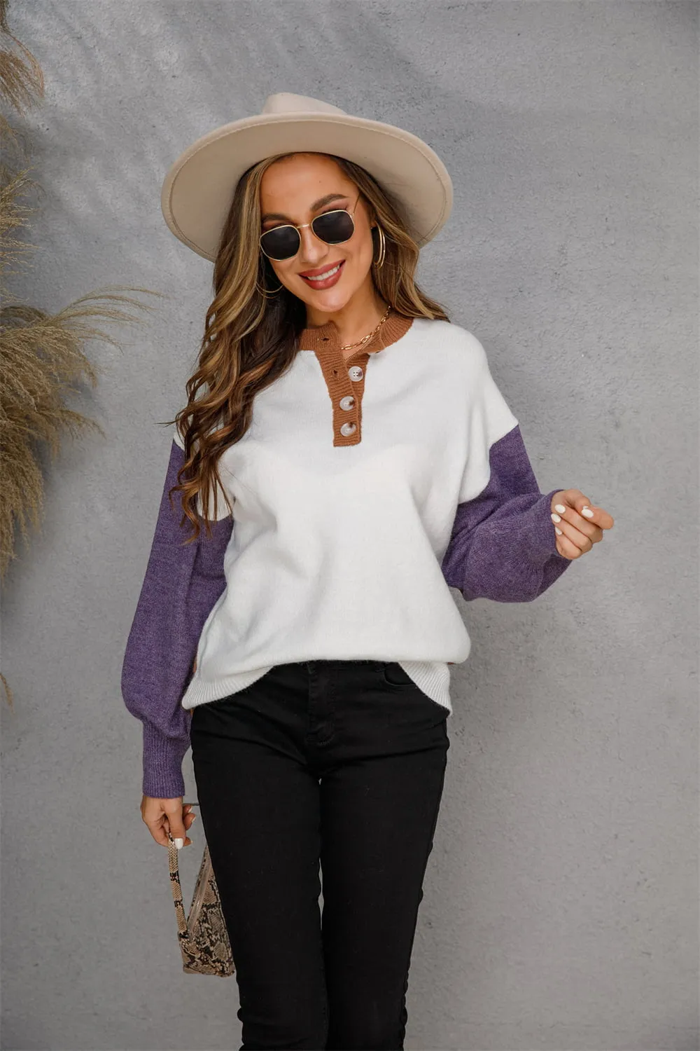 Round Neck Buttoned Knit Top, image 4