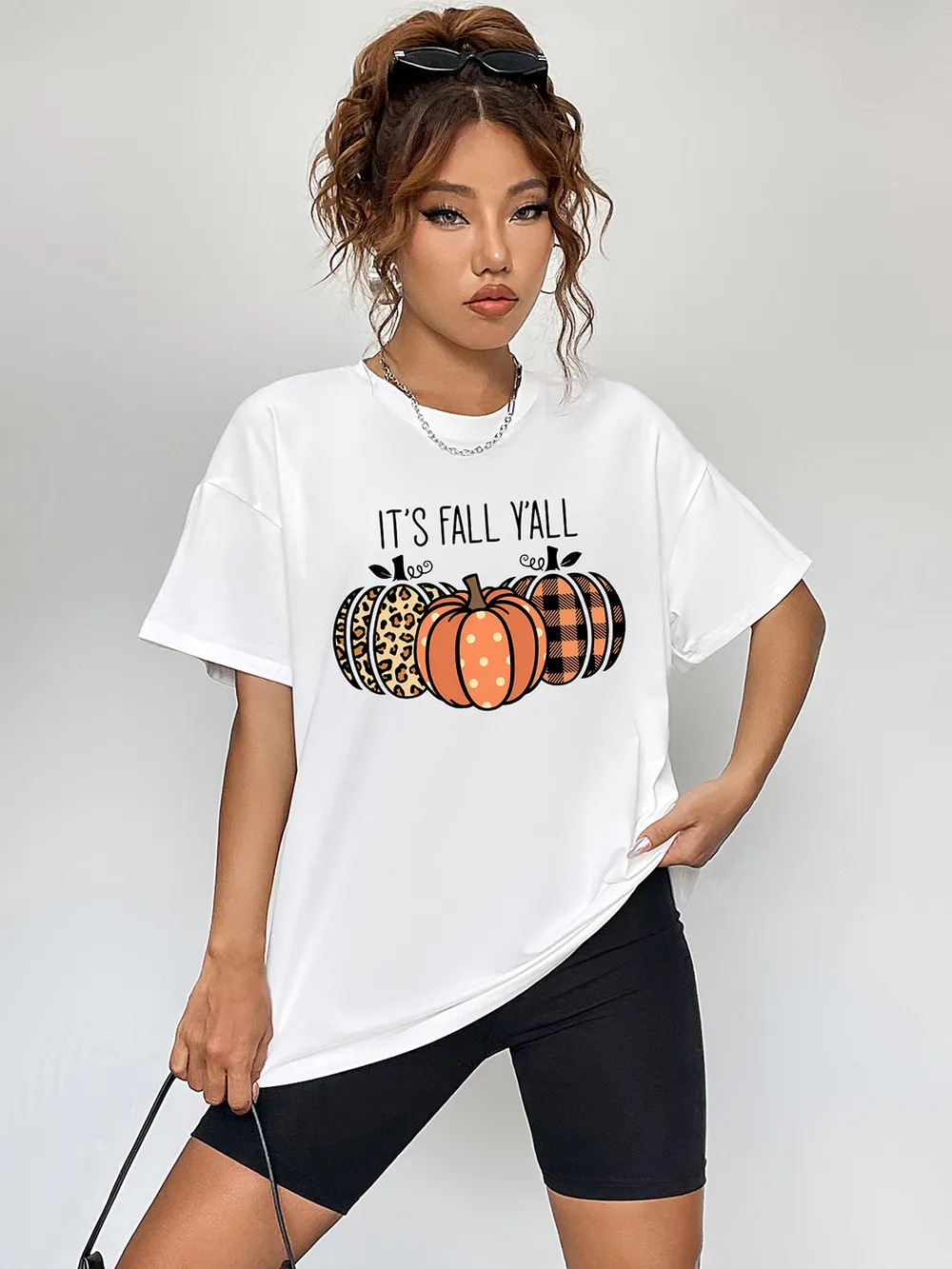 IT'S FALL Y'ALL Graphic T-Shirt, image 2