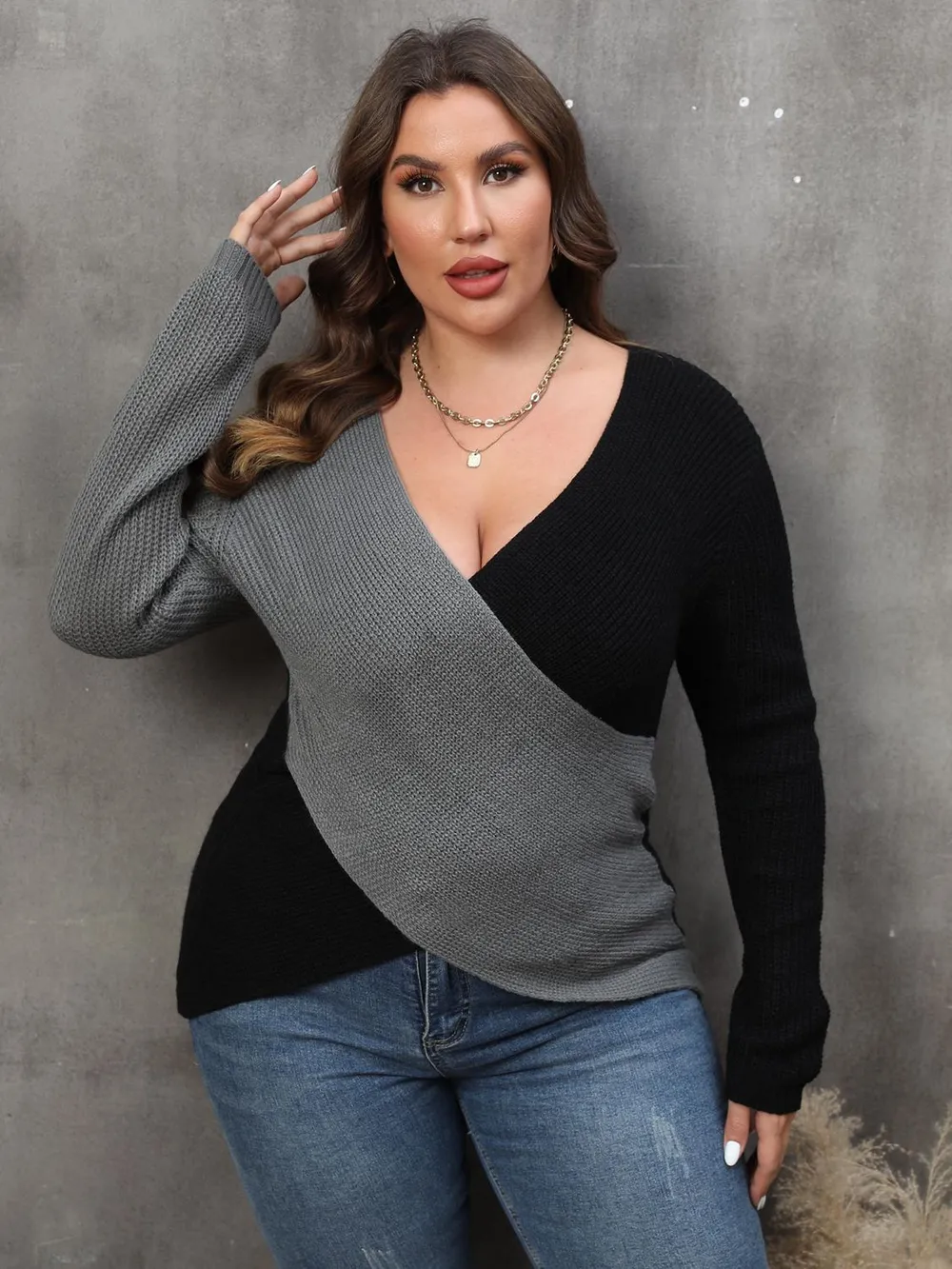 Plus Size Two-Tone Surplice Neck Sweater, image 5