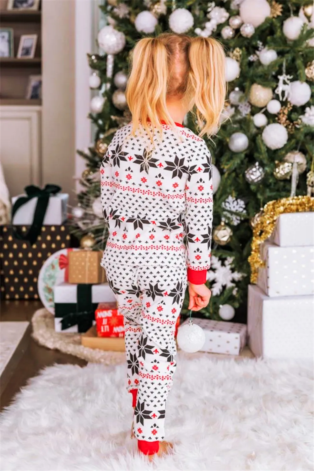 Snowflake Pattern Top and Pants Set, image 3