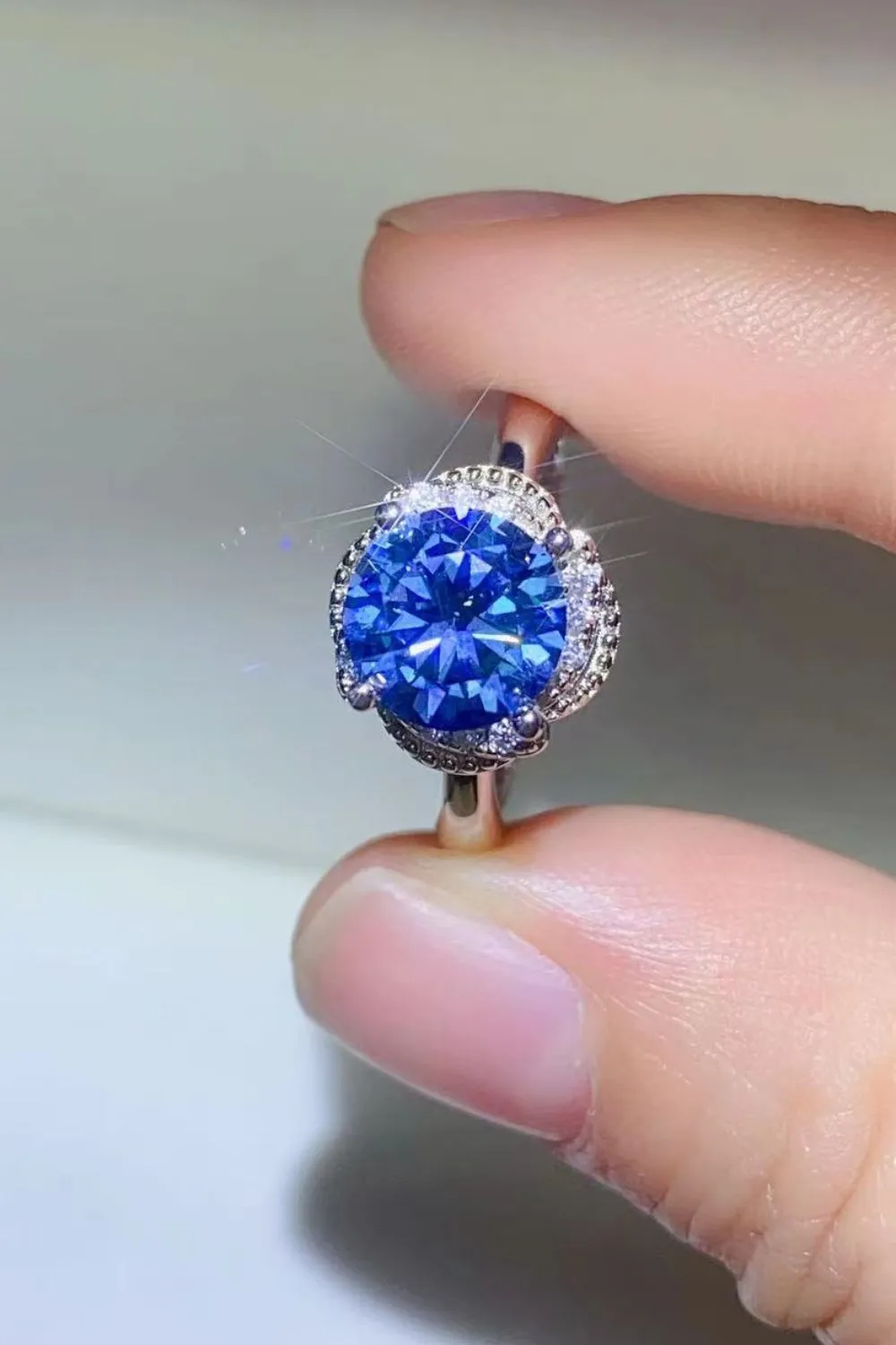 2 Carat Moissanite Contrast 925 Sterling Silver Ring, image 2