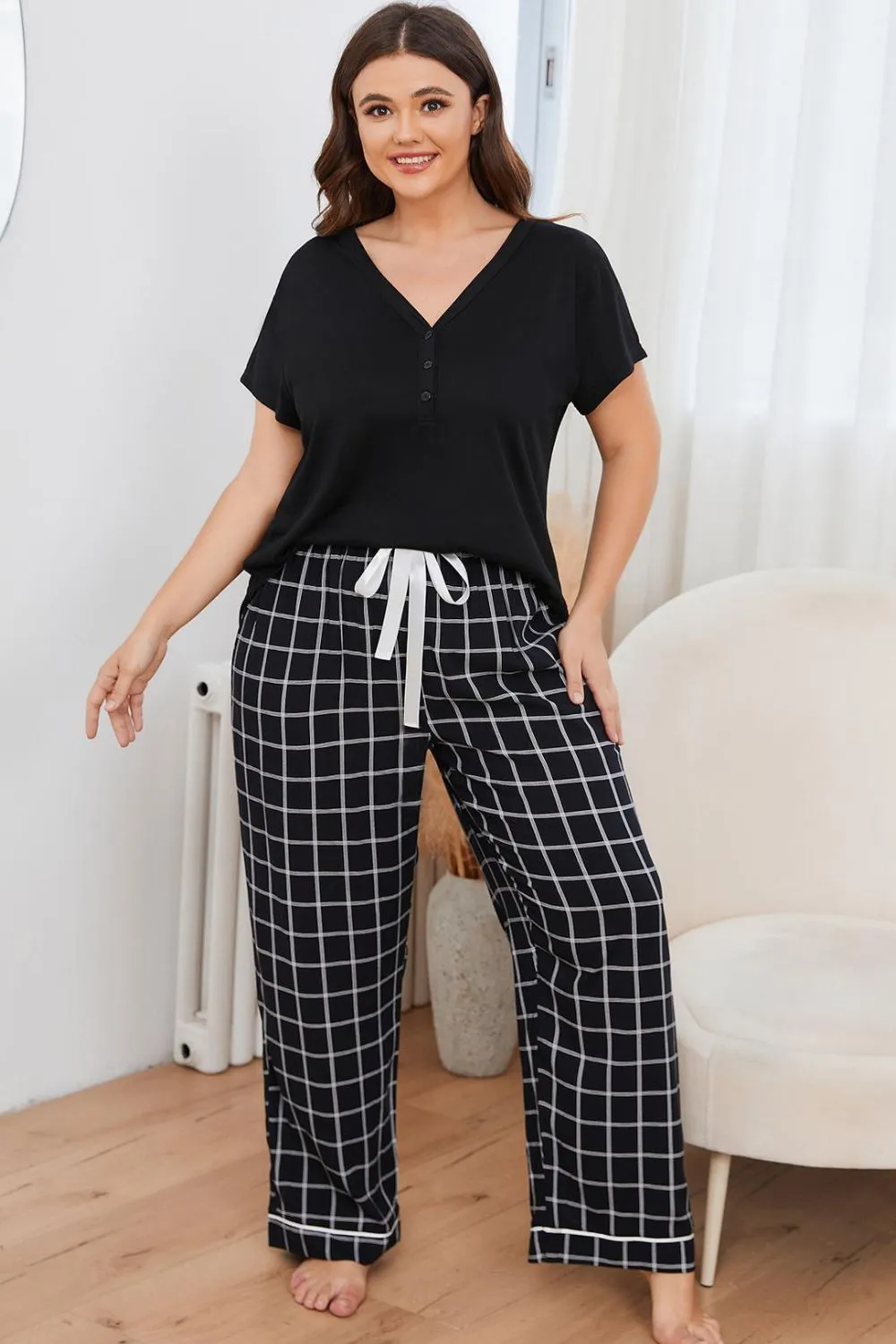 Plus Size V-Neck Top and Plaid Pants Lounge Set, image 5