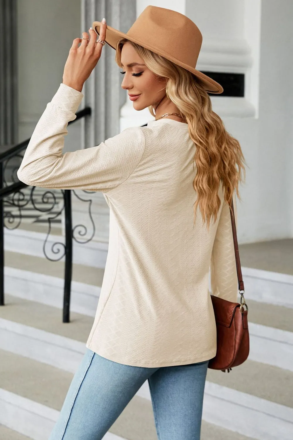 Notched Neck Long Sleeve Buttoned Blouse, image 15