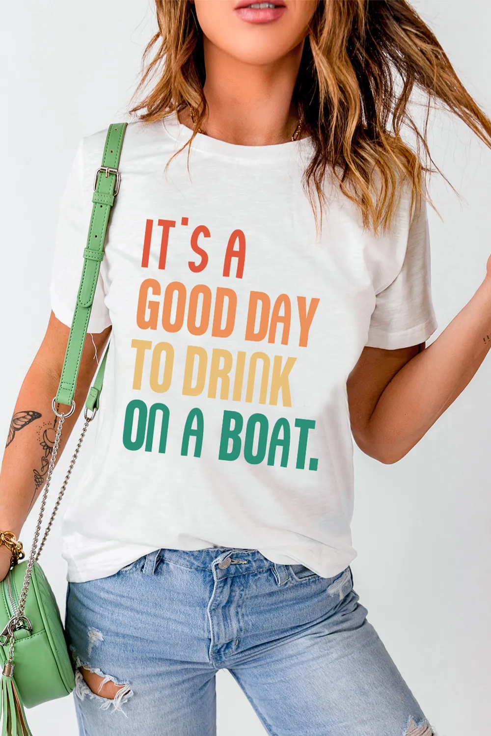 IT'S A GOOD DAY TO DRINK ON A BOAT Graphic Tee, image 5