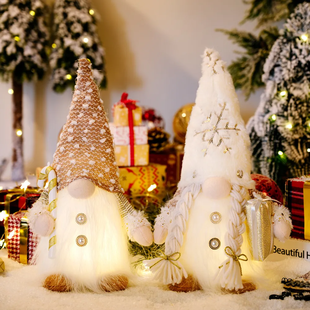 Light-Up Faceless Gnome, image 2
