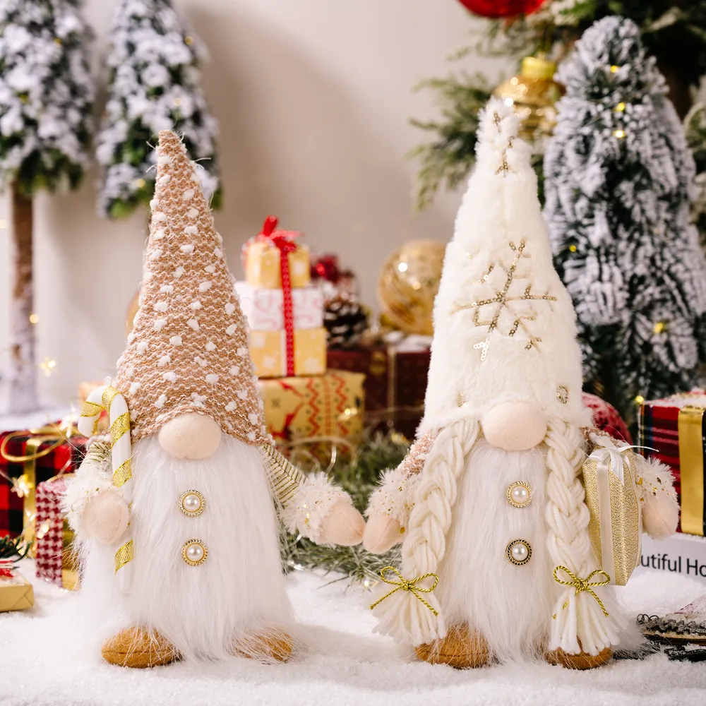 Light-Up Faceless Gnome, image 4