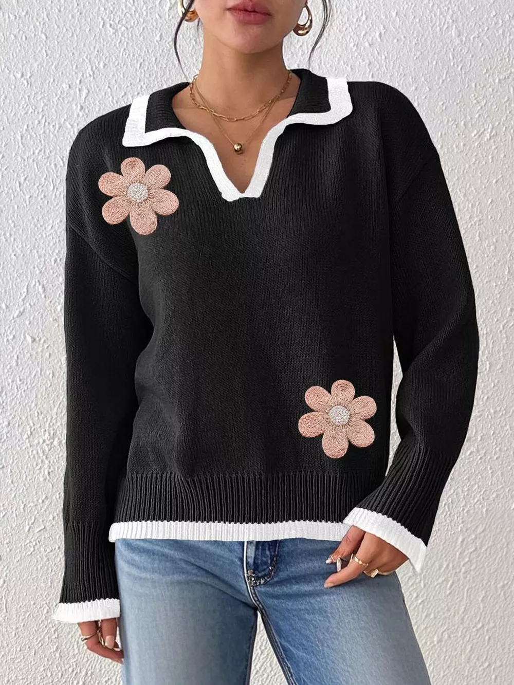 Flower Contrast Trim Dropped Shoulder Sweater