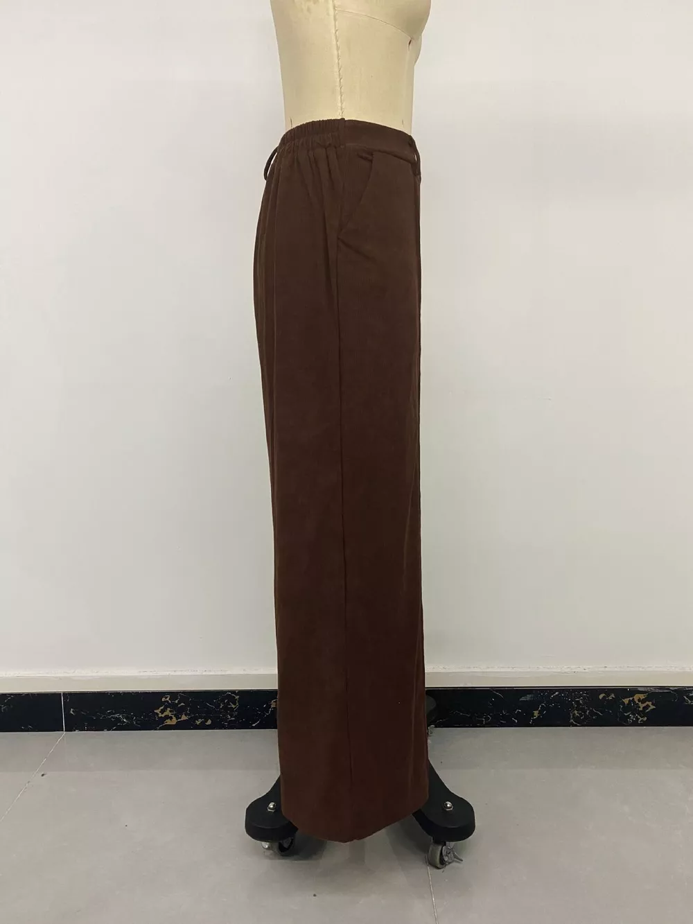 High-Waisted Wide-Leg Pants, image 10