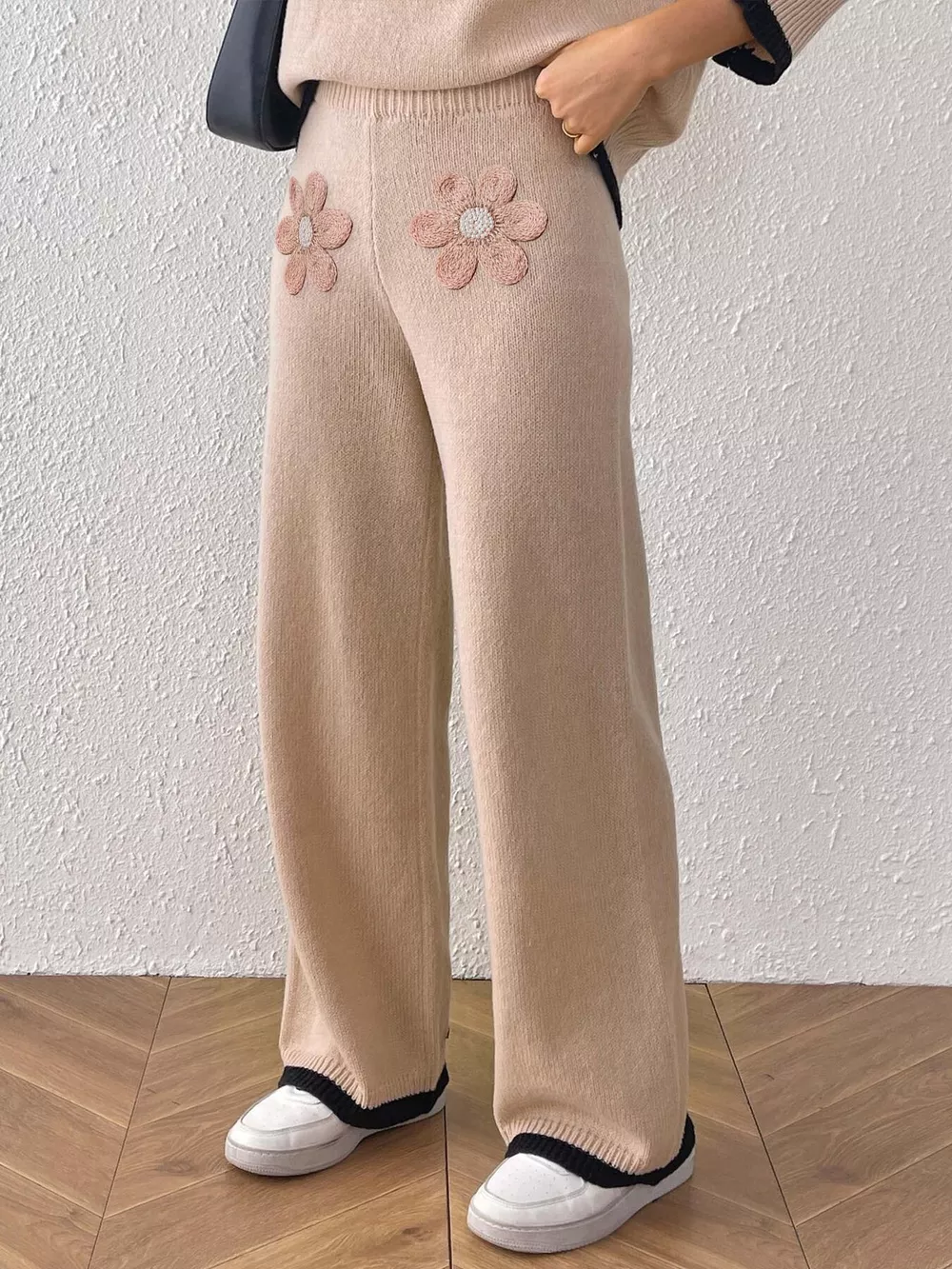 Floral Applique High-Waisted Wide-Leg Sweater Pants, image 3