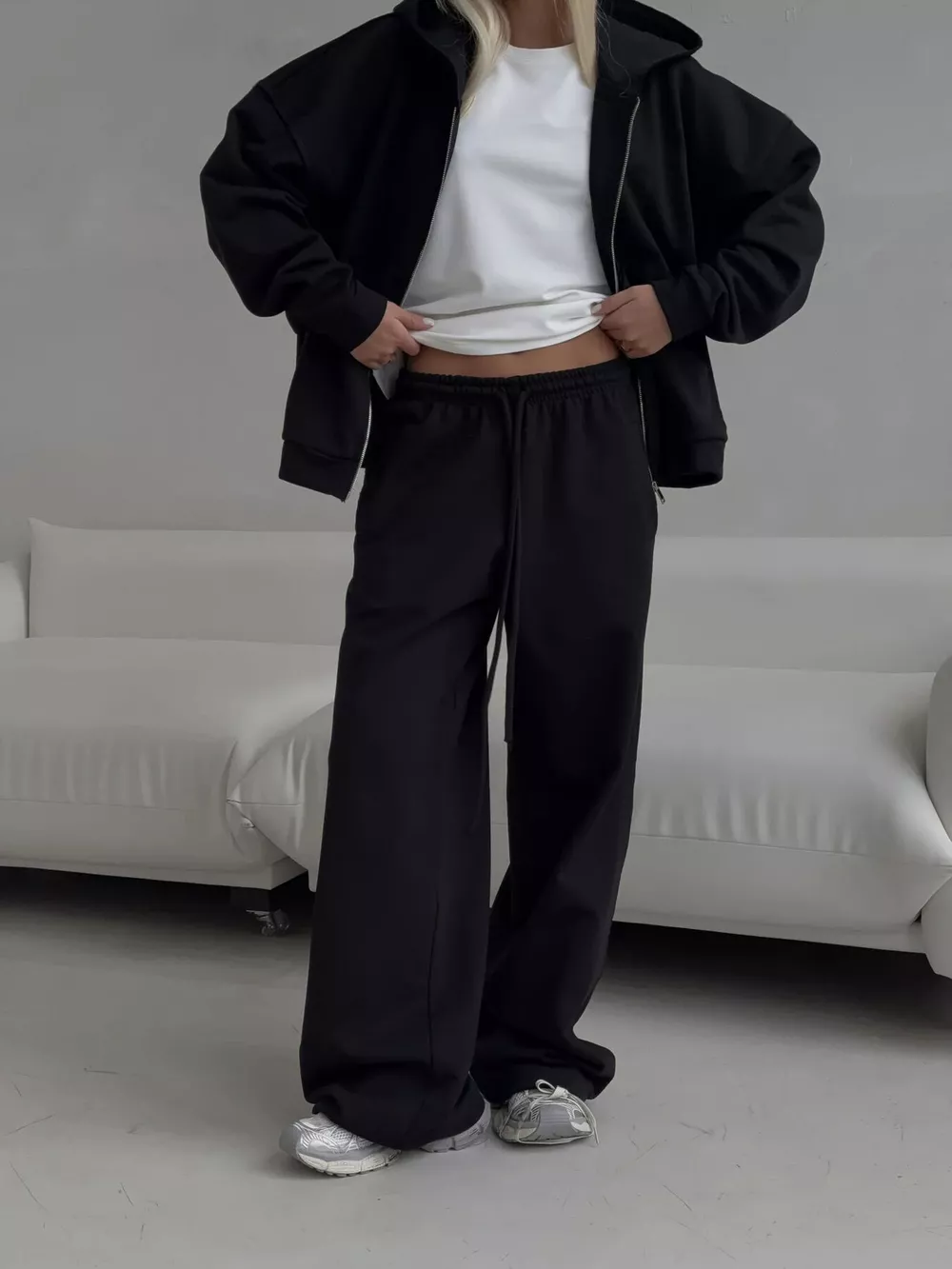 Casual Zip-Up Hoodie and Wide-Leg Sweatpants Set, image 11