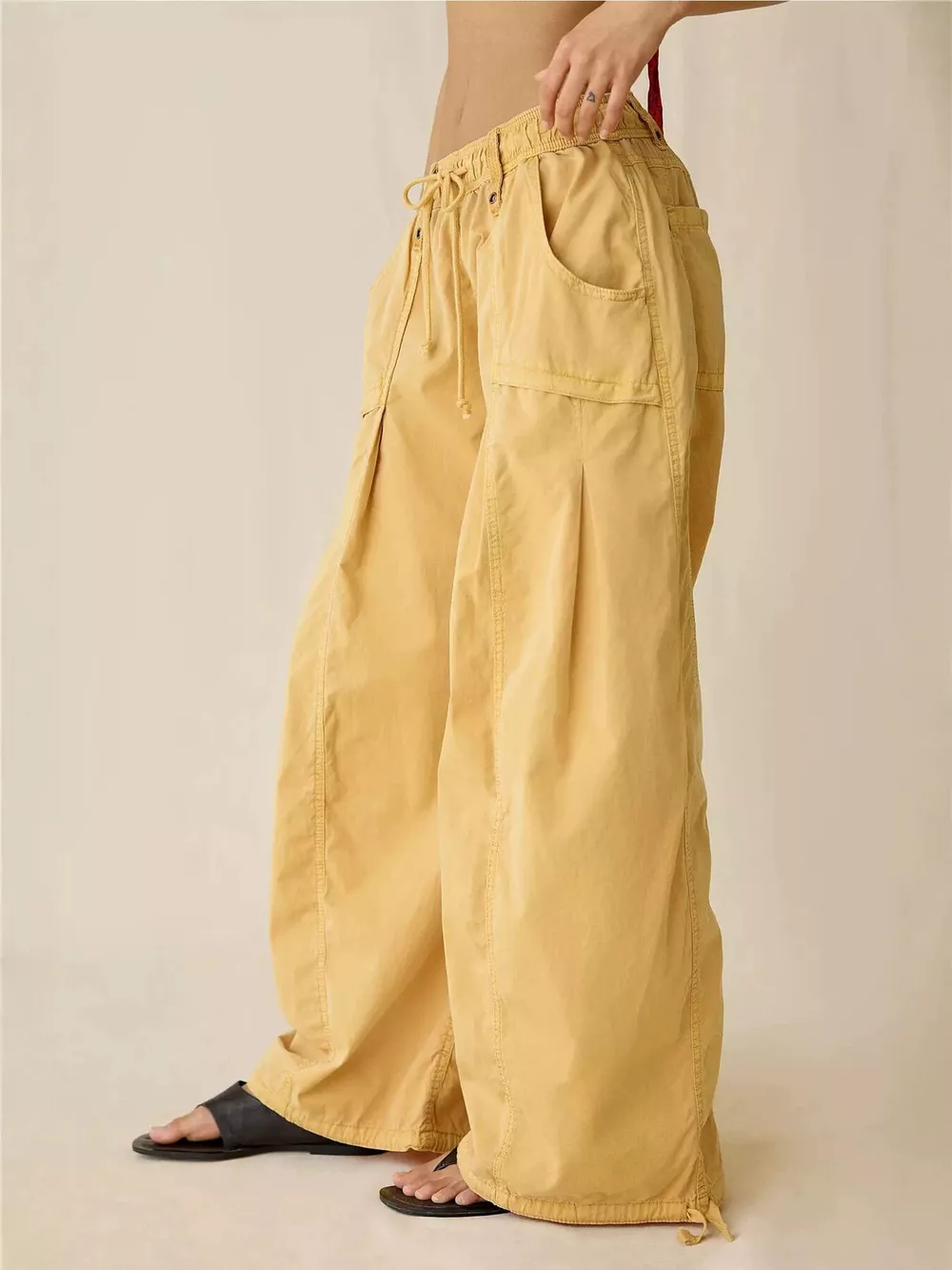 High-Waisted Cargo Wide-Leg Pants, image 10