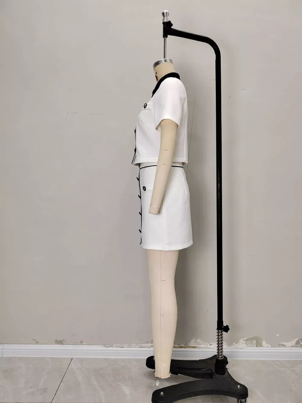 Contrast Collar Cropped Top and Mini Skirt Set, image 4