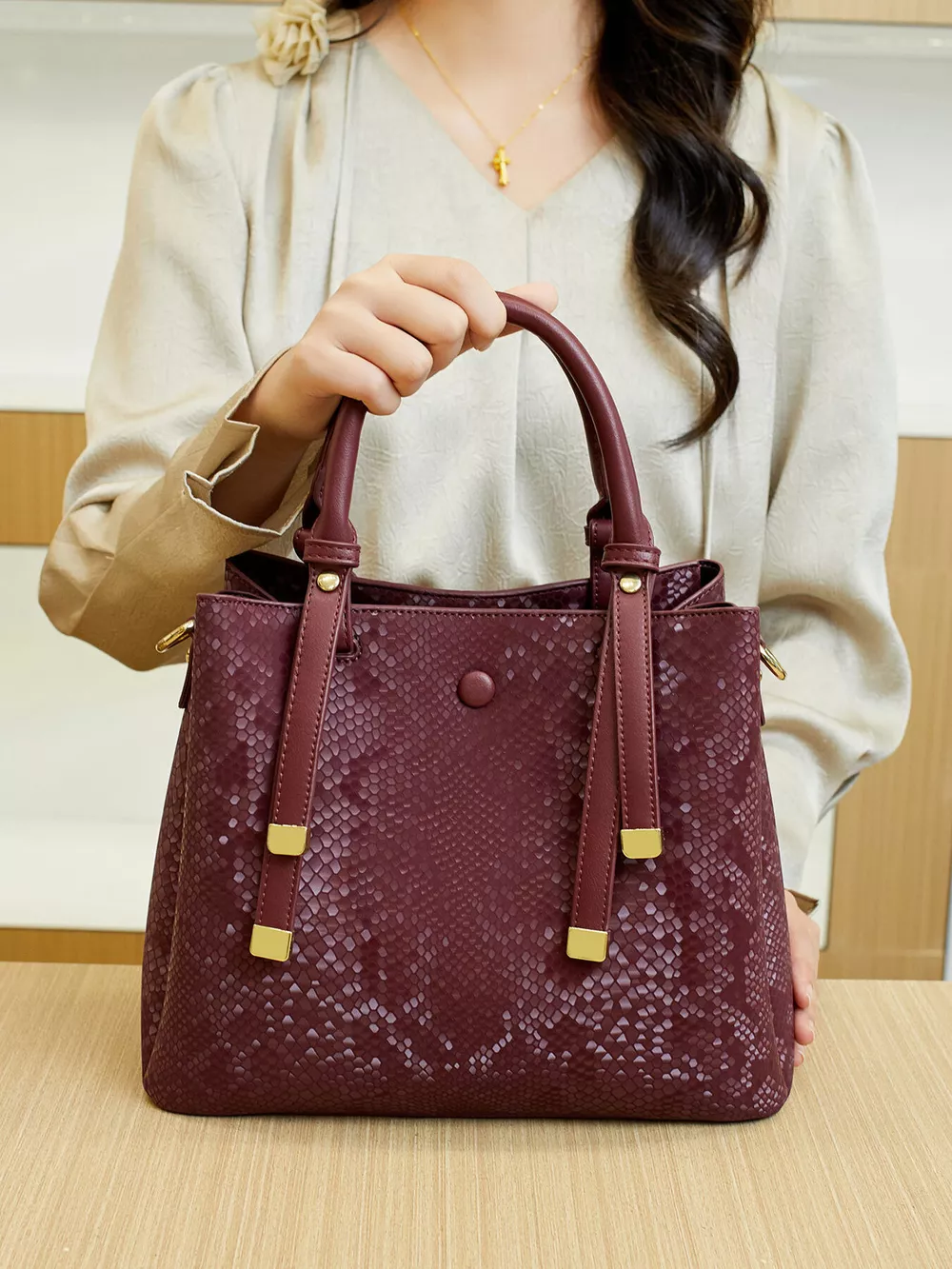 Snakeskin Pattern Handbag, image 4