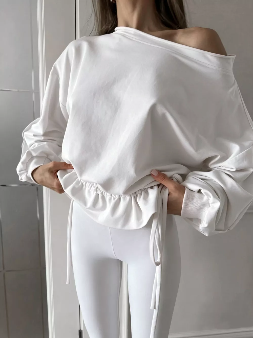 Ruffled Hem One Shoulder Sweatshirt, image 7