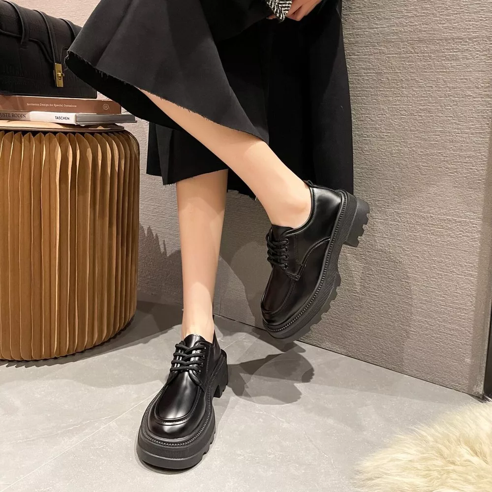Chunky Platform Lace-Up Loafers with Glossy Finish, image 3