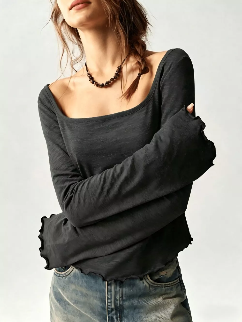 Long Sleeve Square Neck Slim-Fit T-Shirt, image 4