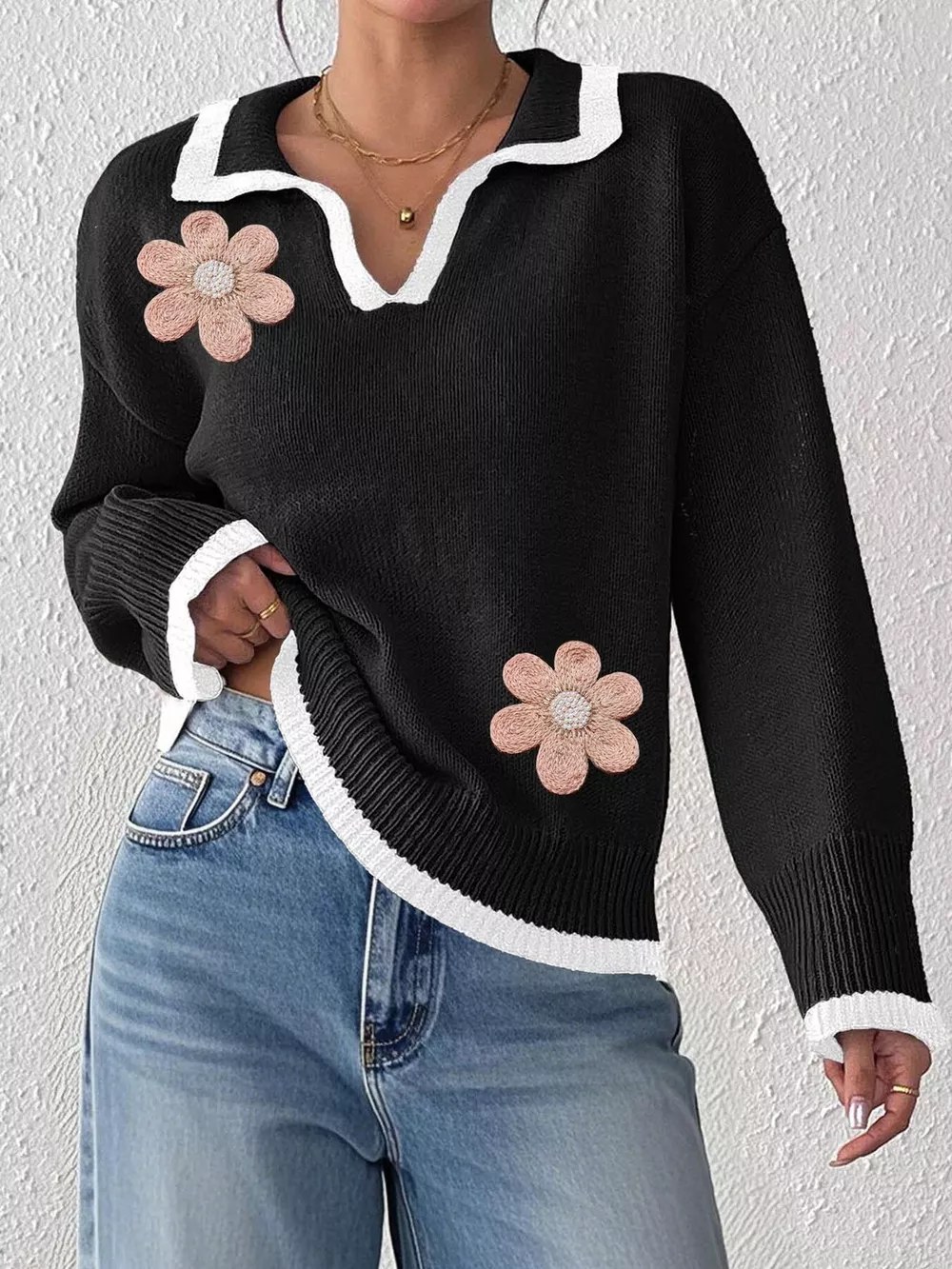 Flower Contrast Trim Dropped Shoulder Sweater, image 2