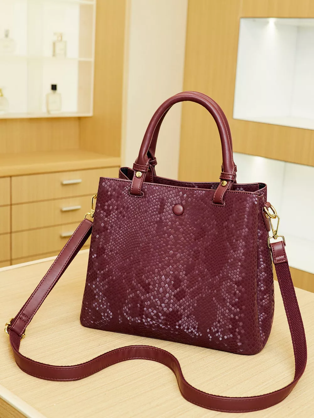 Snakeskin Pattern Handbag, image 9