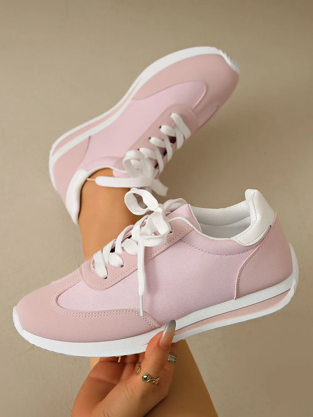 Round Toe Lace Up Sneakers