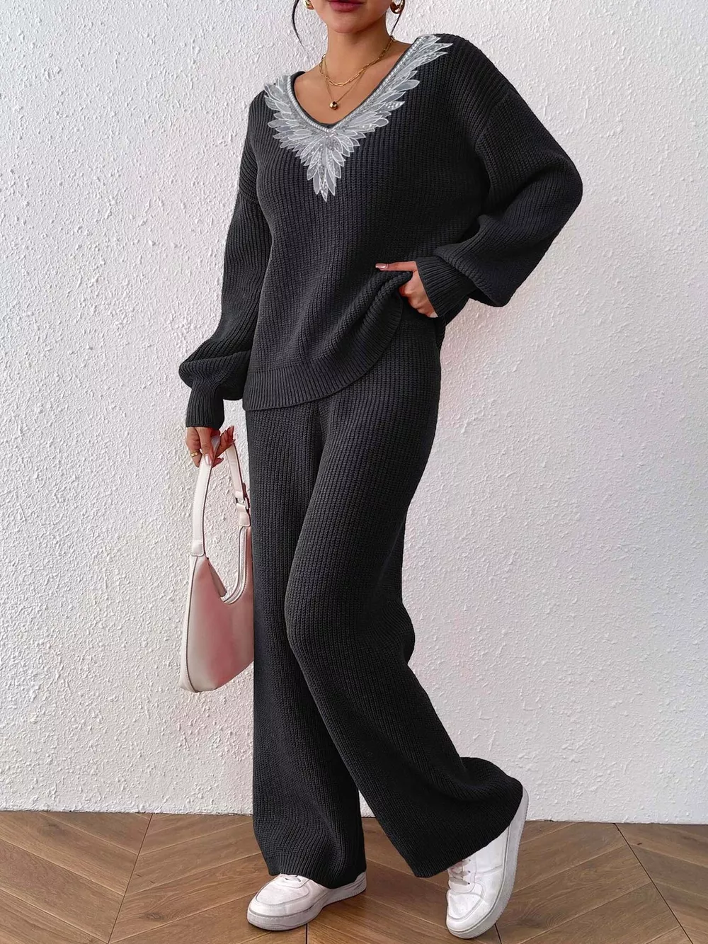 V-Neck Sweater and Pants Sweater Set, image 7