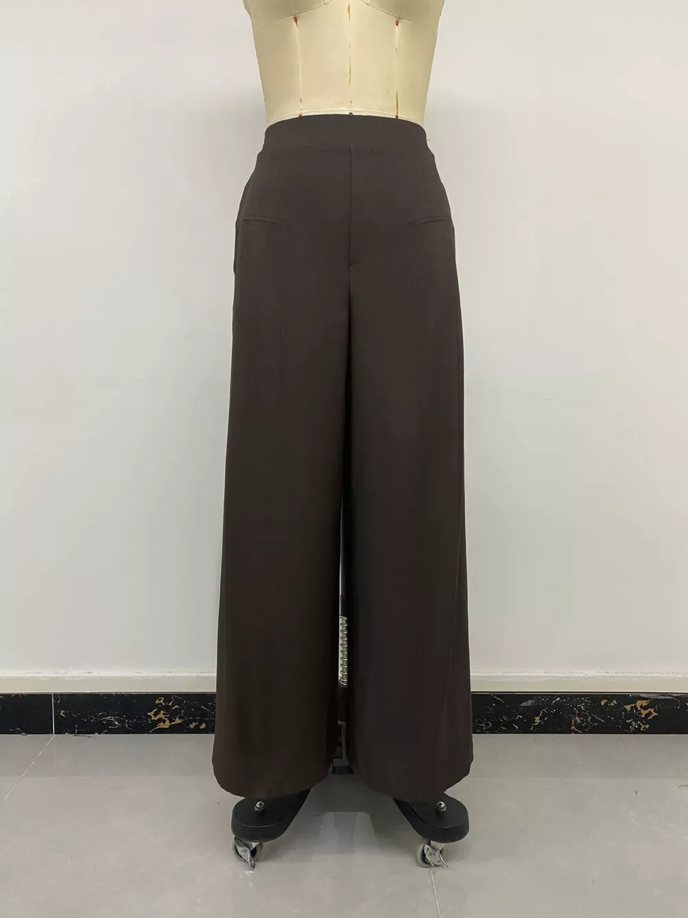 High-Waisted Wide-Leg Pants, image 14
