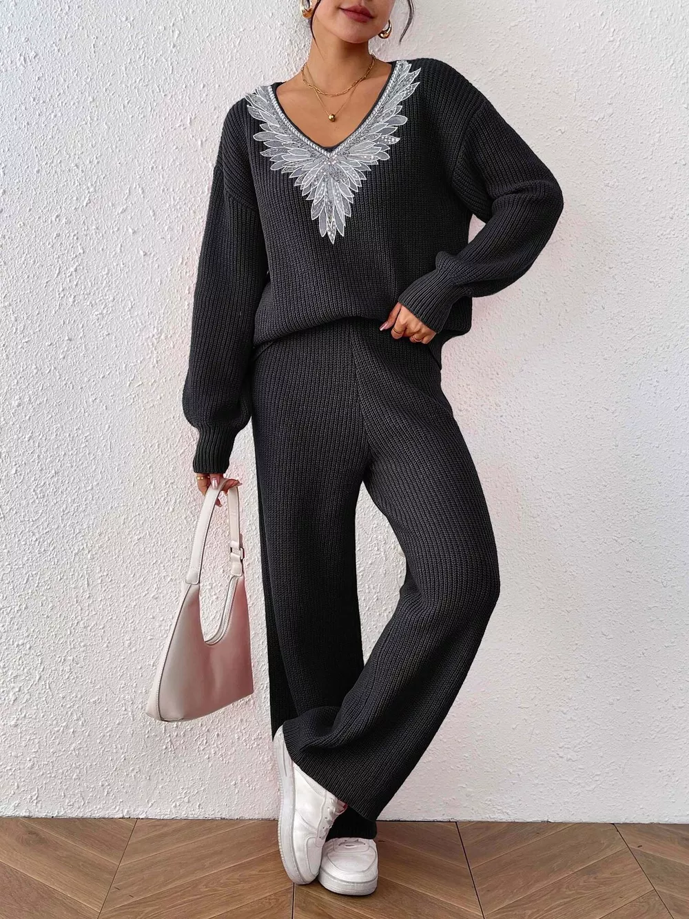 V-Neck Sweater and Pants Sweater Set, image 9