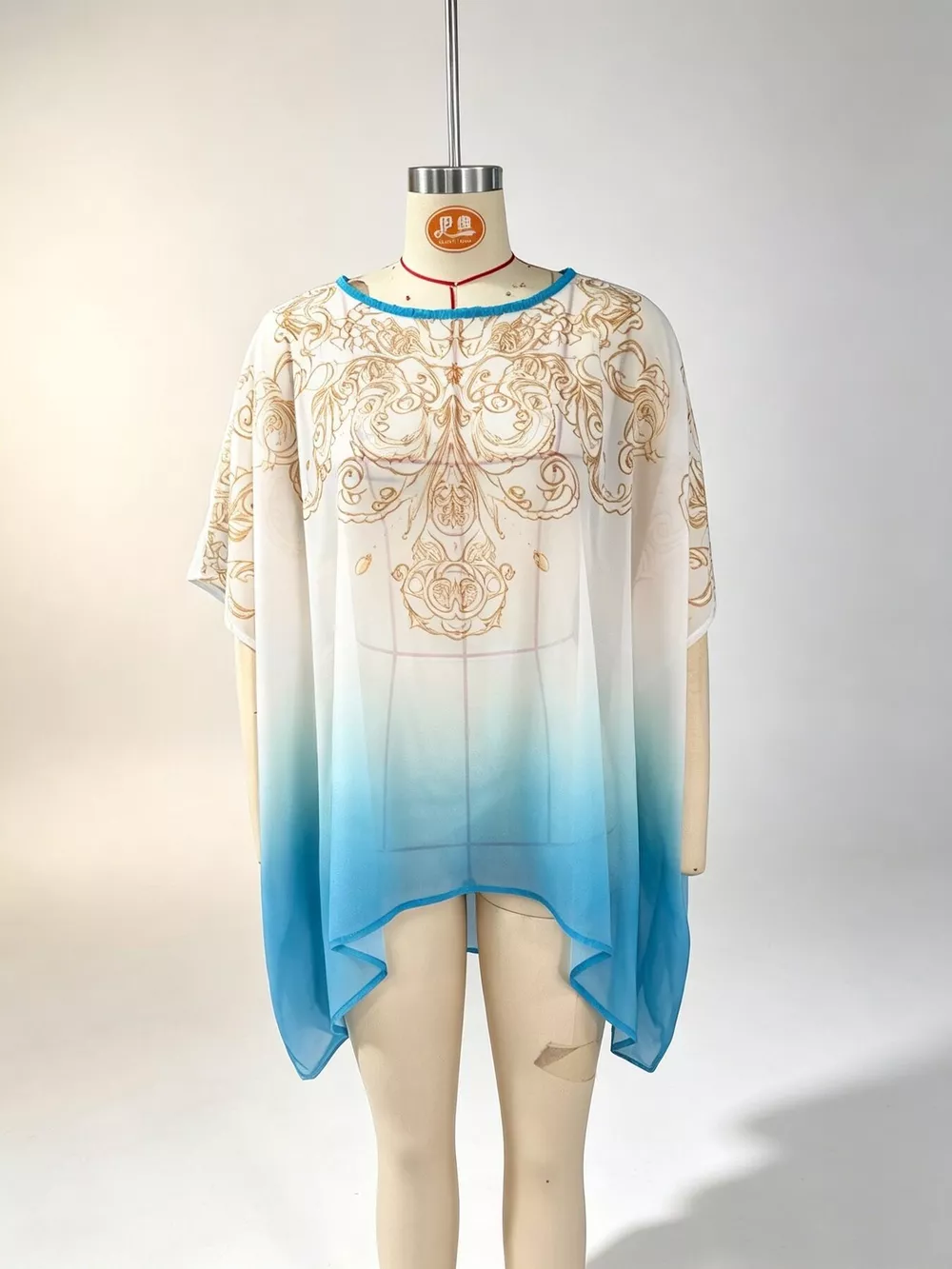 Full Size Gradient Flowy Batwing Sleeve Blouse Plus Size, image 3