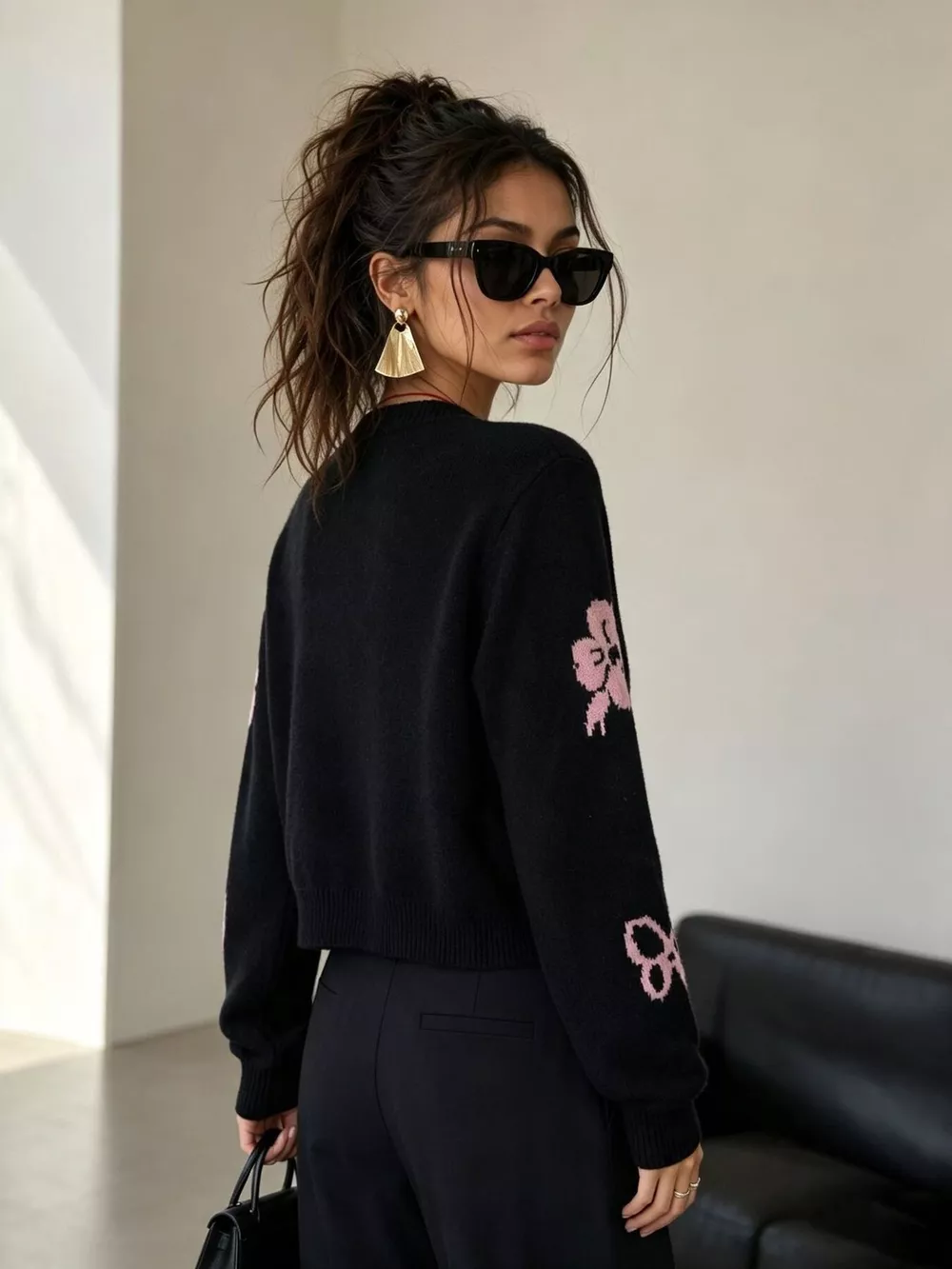 Floral Crew Neck Cropped Knit Cardigan, image 10