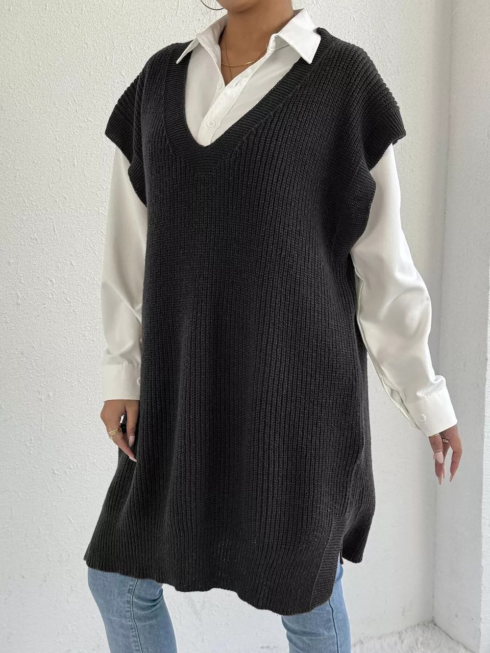 Oversized V-Neck Sweater Vest