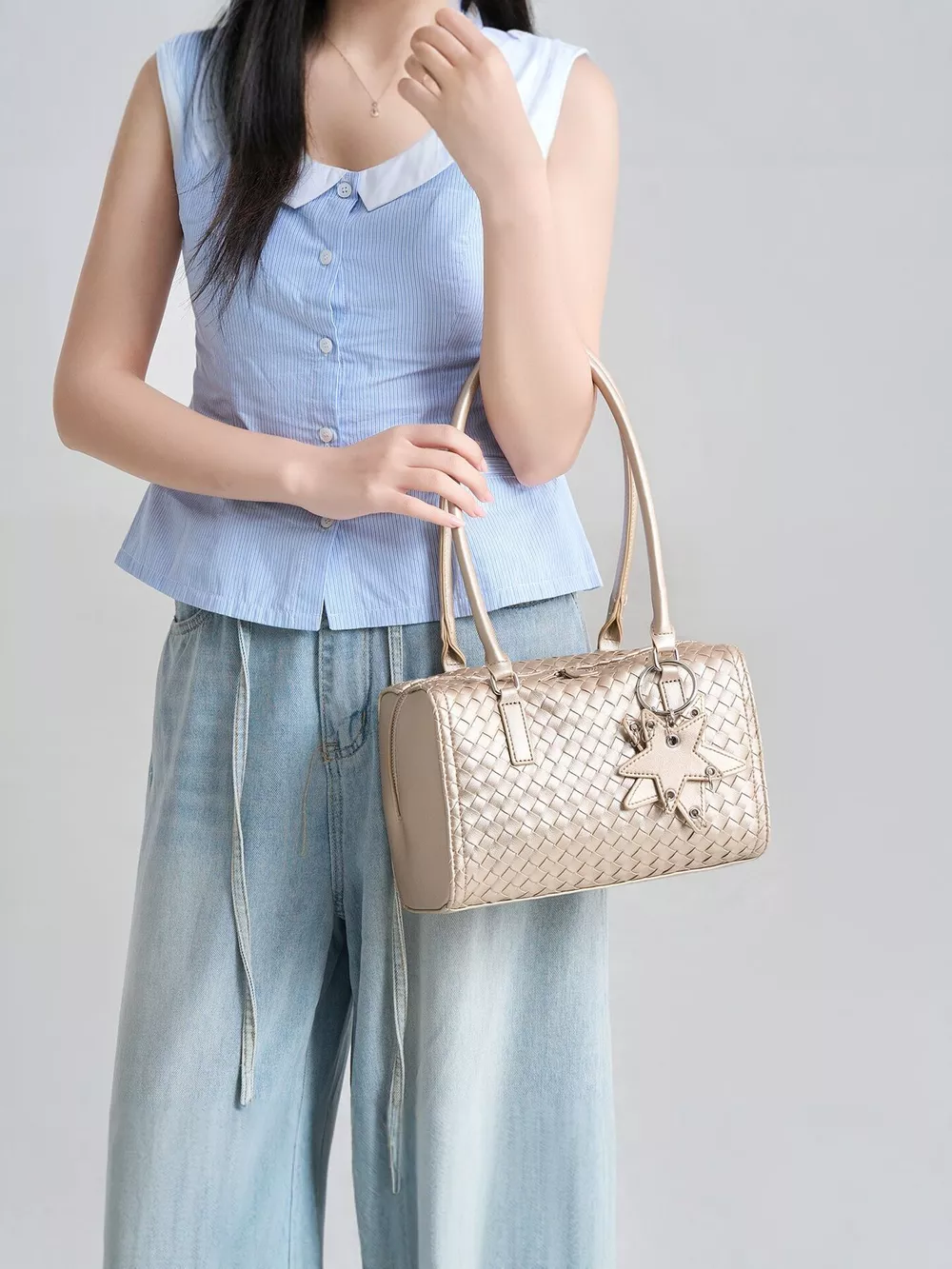 Metallic Woven Texture Shoulder Bag with Star Charm, image 2