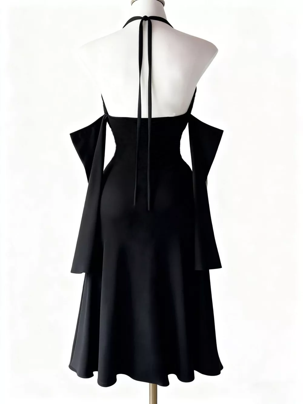 Halter Neck High-Slit Bodycon Dress, image 9