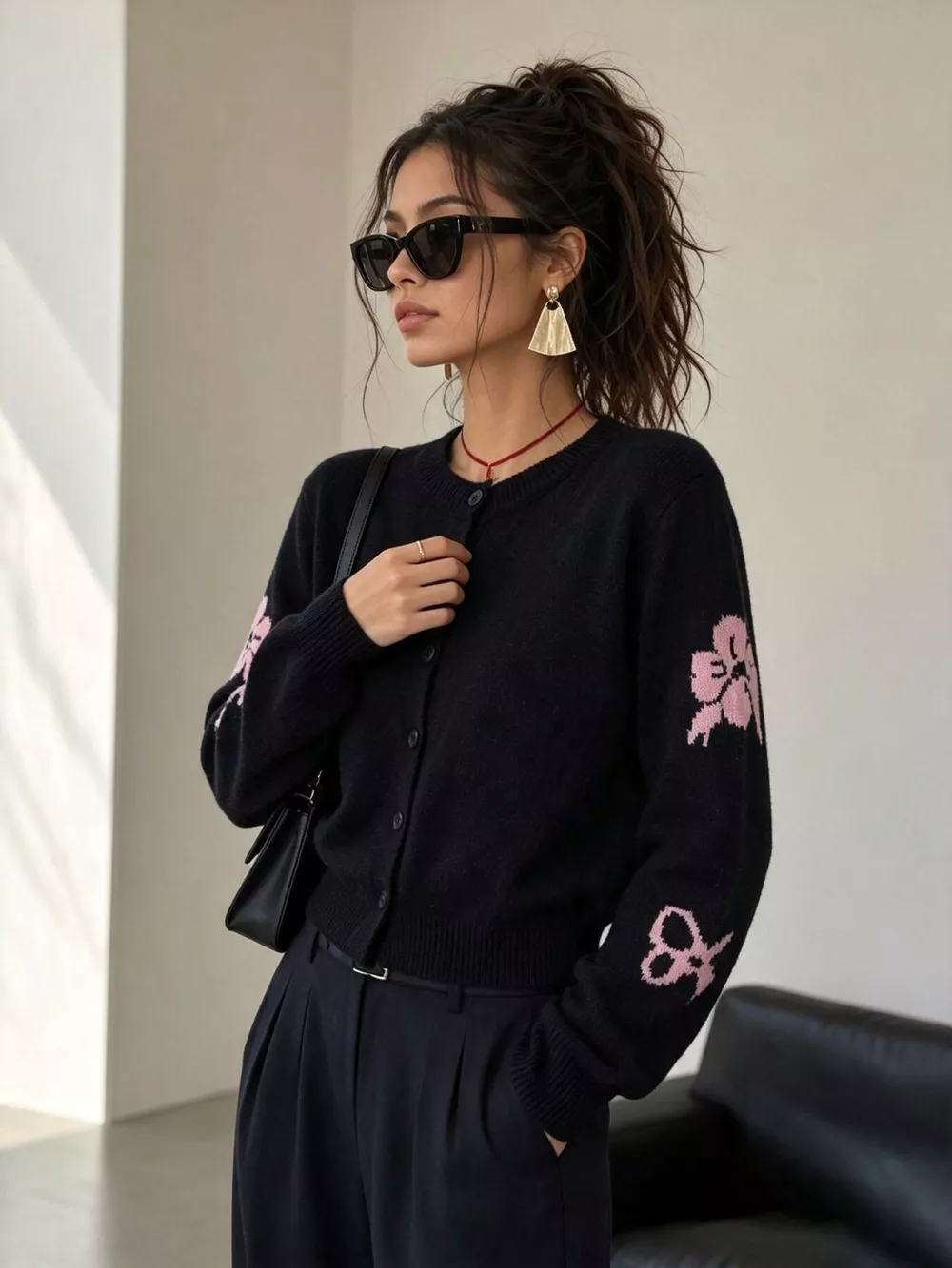 Floral Crew Neck Cropped Knit Cardigan, image 9