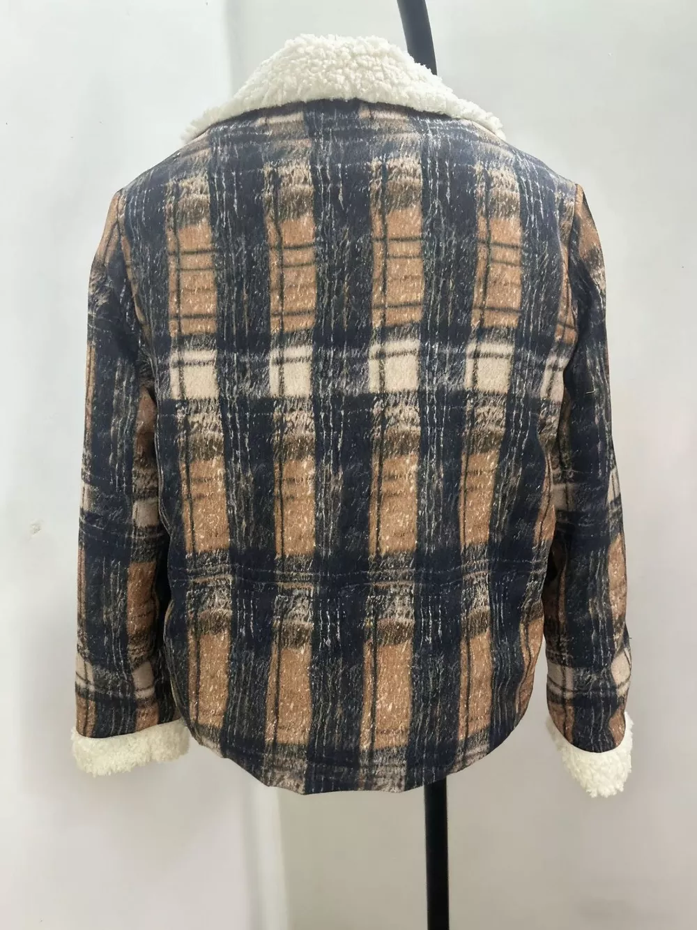 Sherpa-Lined Plaid Button-Down Outerwear, image 3