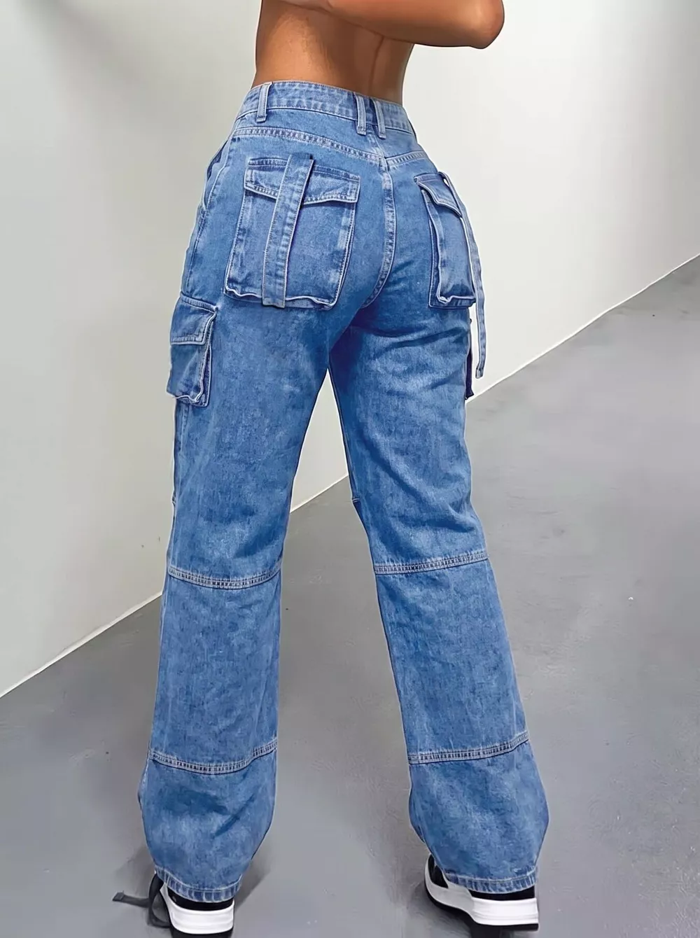 High-Waisted Distressed Cargo Jeans, image 3