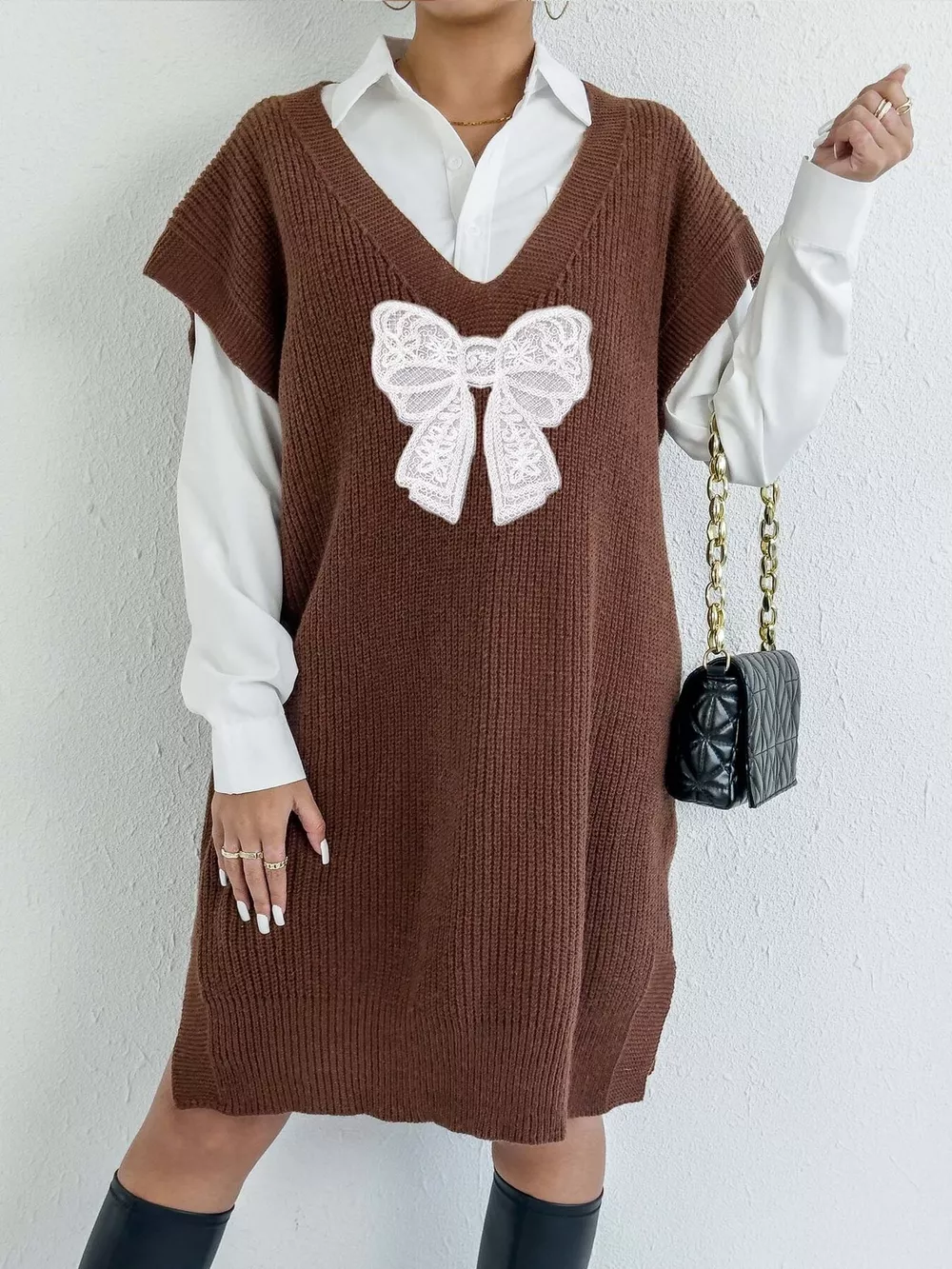 Embroidered Bow V-Neck Sweater Vest, image 4