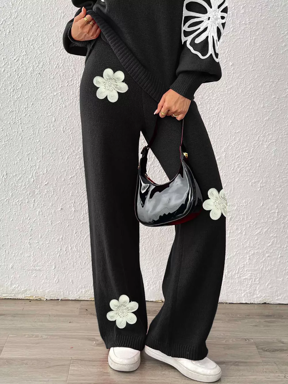 High-Waisted Wide-Leg Sweater Pants with Floral Beaded Decor, image 3