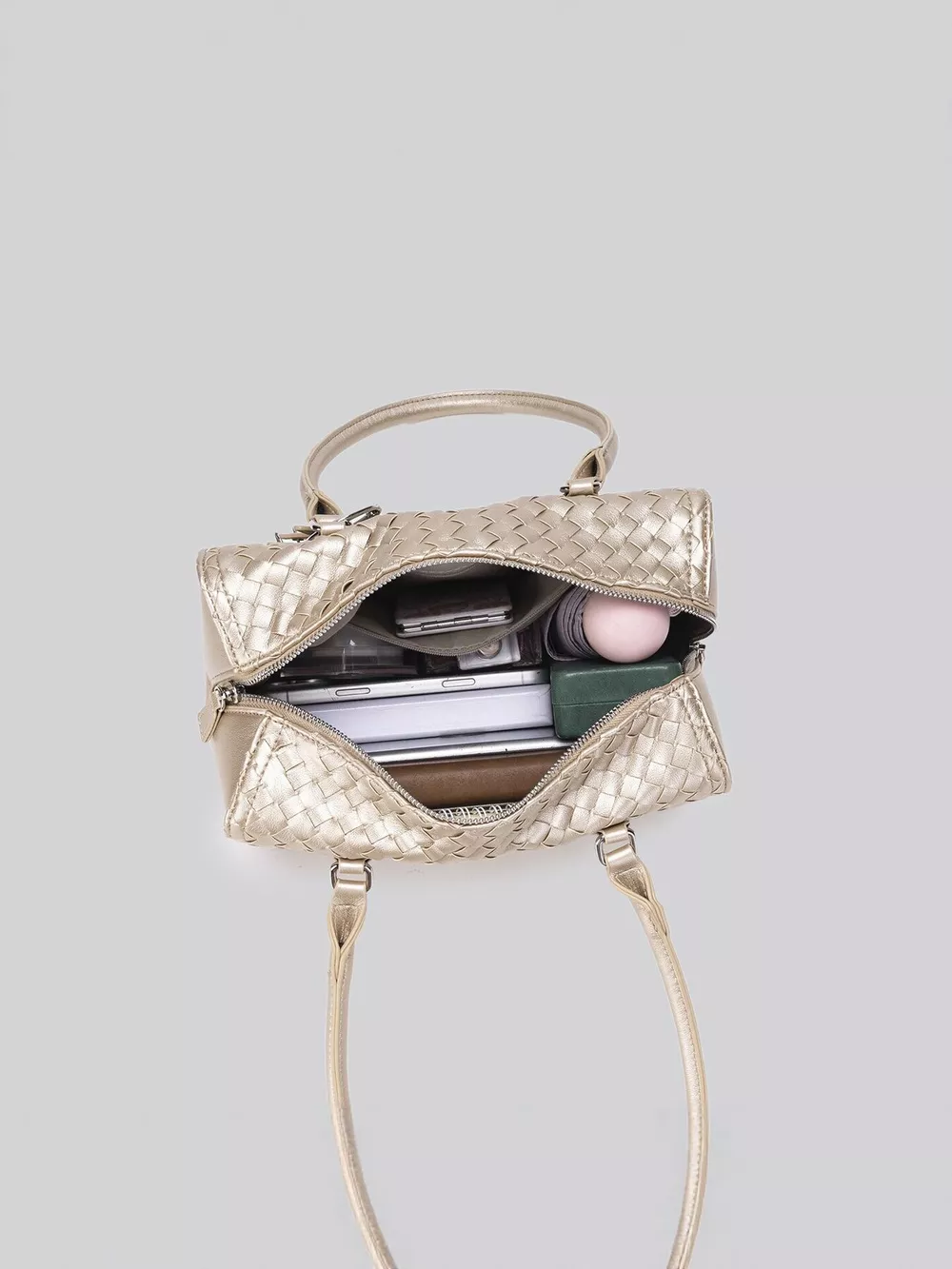 Metallic Woven Texture Shoulder Bag with Star Charm, image 11