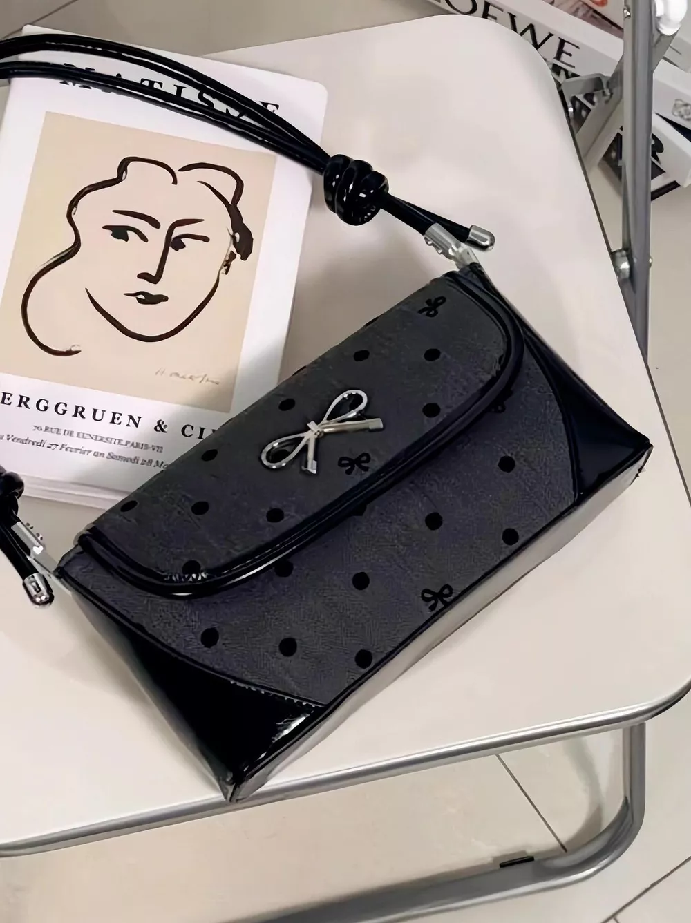 Bow Decor Flap Shoulder Bag