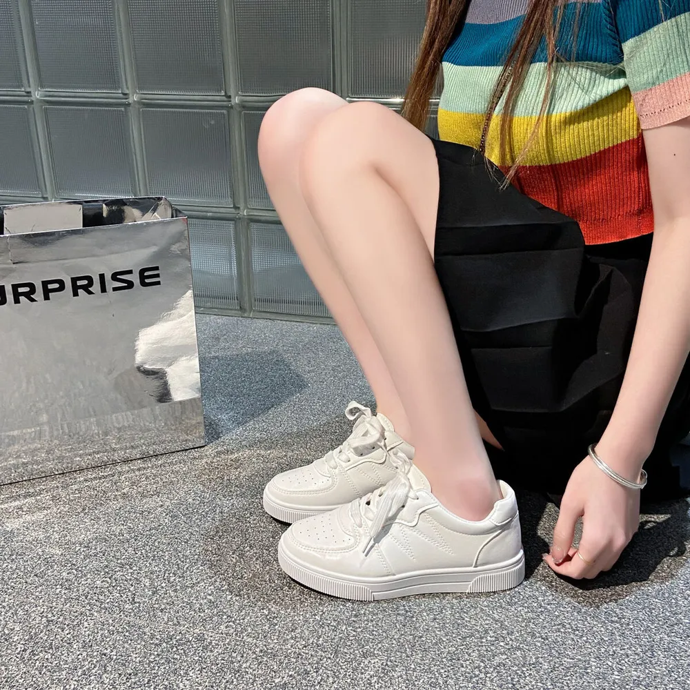 Low-Top Lace-Up Breathable Sneakers, image 10