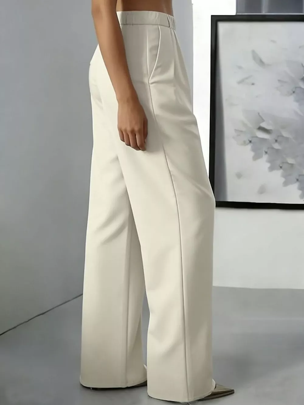 High-Waisted Pleated Wide-Leg Pants, image 3