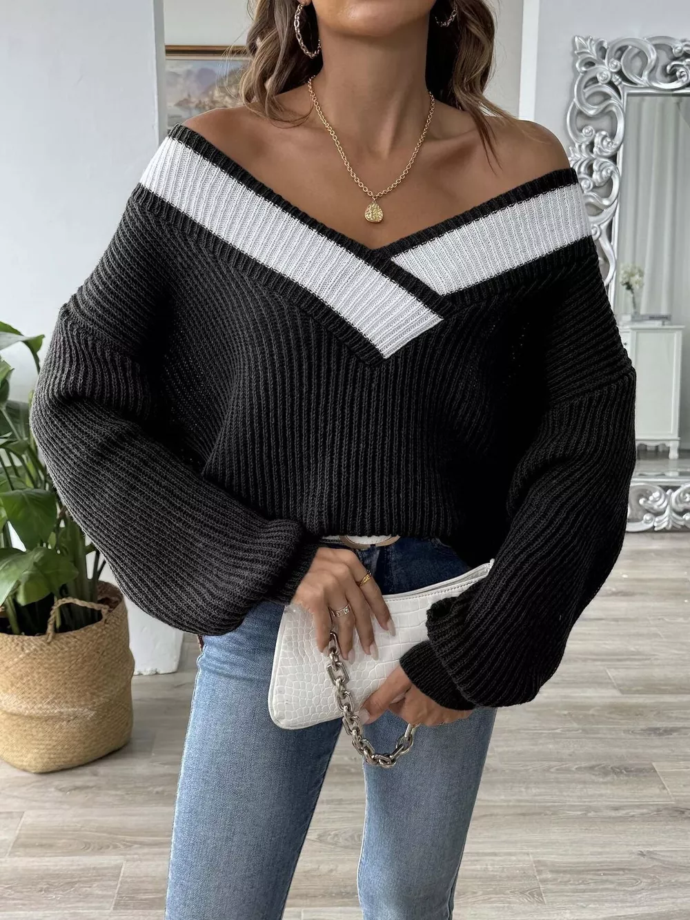 Contrast Trim V-Neck Ribbed Sweater, image 8