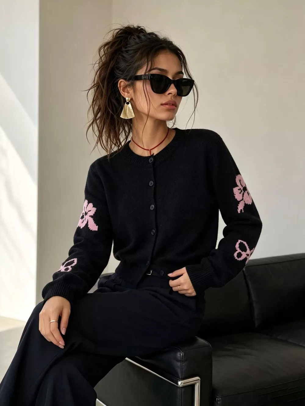 Floral Crew Neck Cropped Knit Cardigan, image 8
