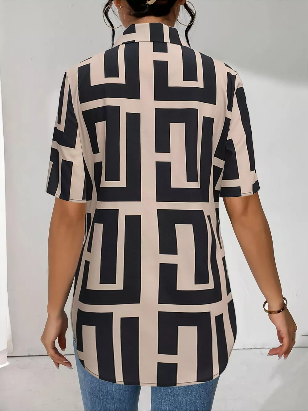 Geometric Print Button-Down Short Sleeve Shirt, image 3