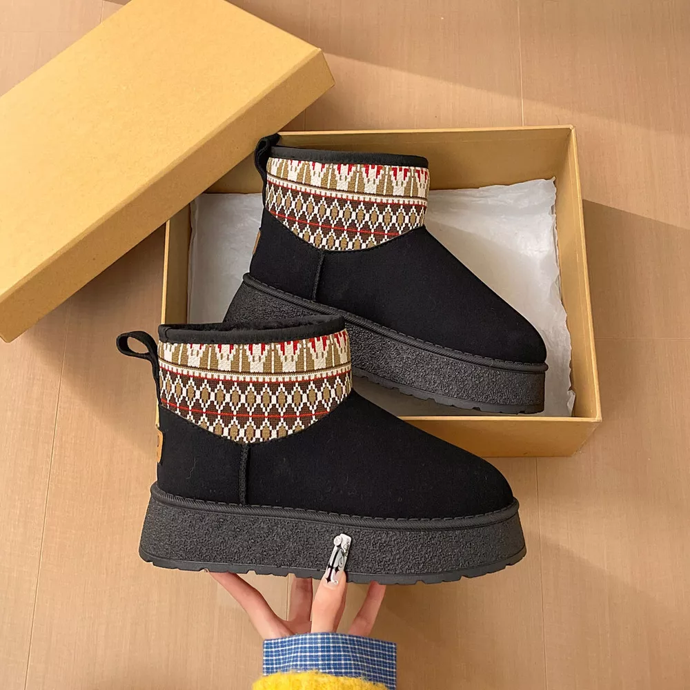 Round Toe Platform Boots, image 3