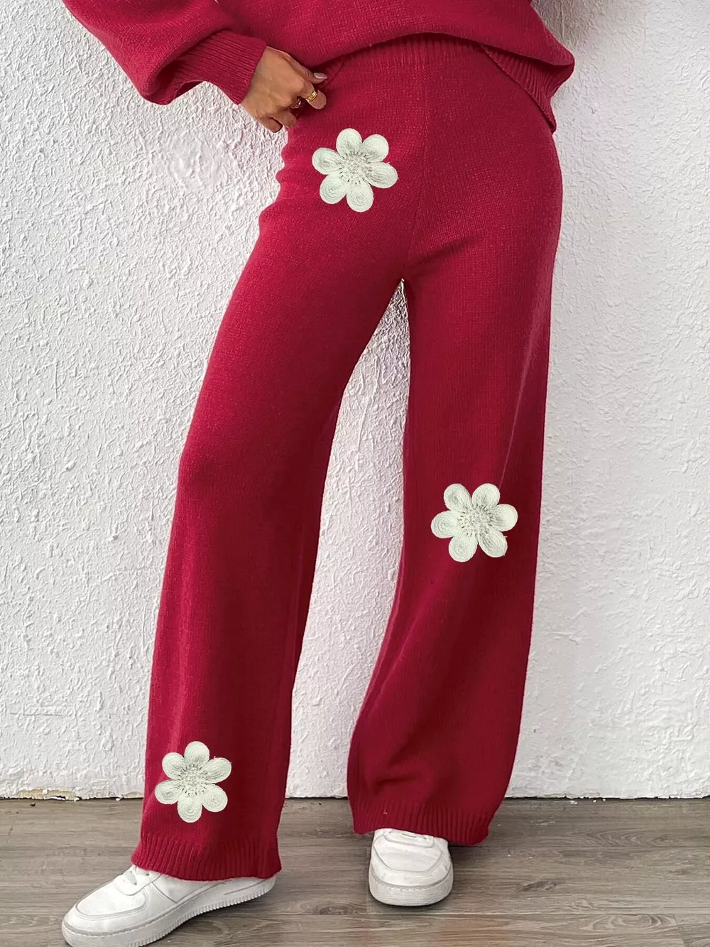 High-Waisted Wide-Leg Sweater Pants with Floral Beaded Decor, image 9