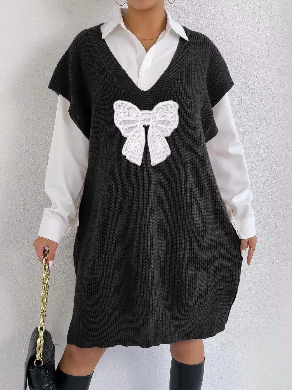 Embroidered Bow V-Neck Sweater Vest, image 10